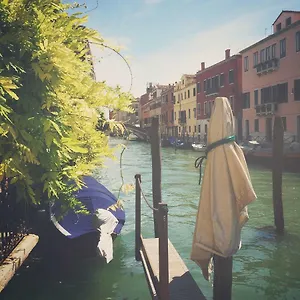 Apartment Ca' Zora - Contemporary & Barock House, Venedig